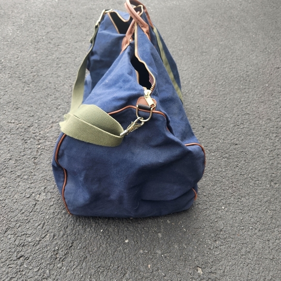 L.L. Bean Vintage Large Blue and Green Canvas  Duffle Bag - Picture 2 of 12
